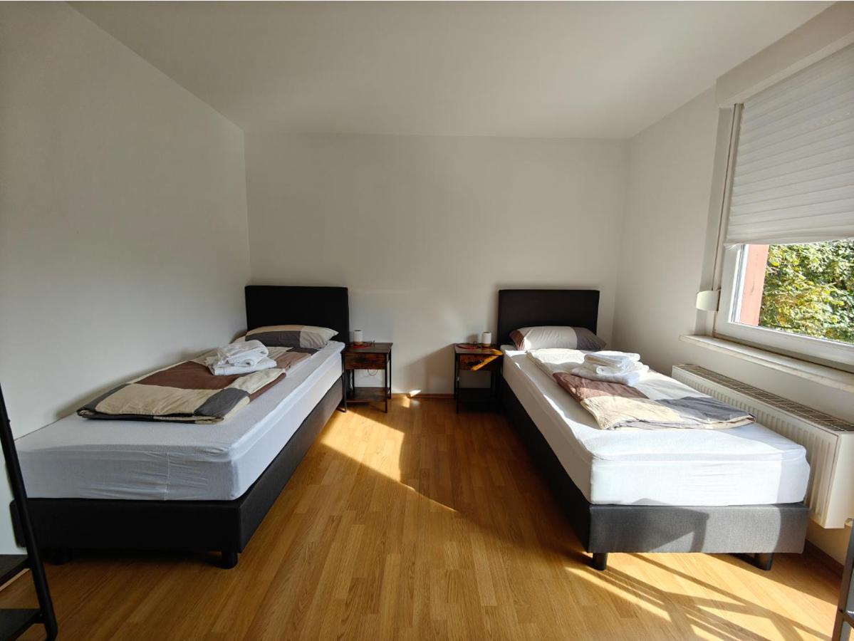 2Br Apartment, Parking, Wi-Fi, Tv In Berlin Karow Berlim Exterior foto